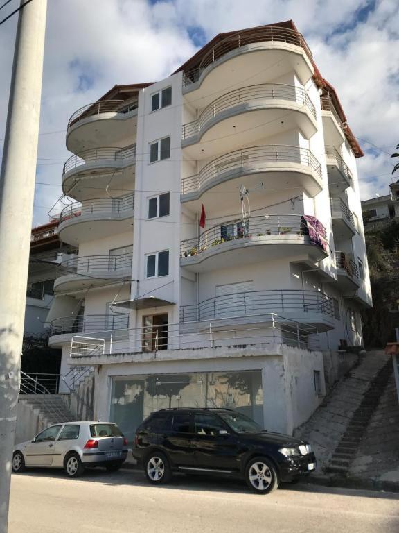 L.T. Noar'S Apartment Саранда Экстерьер фото